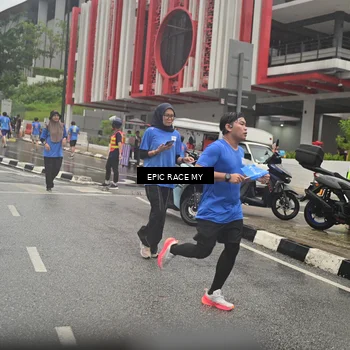 Runner Photo 7880045