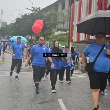 Runner Photo 7880073