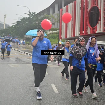 Runner Photo 7880075