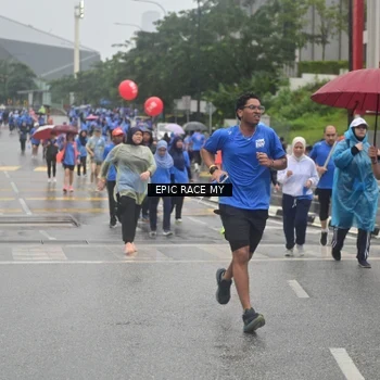 Runner Photo 7880096