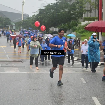 Runner Photo 7880097