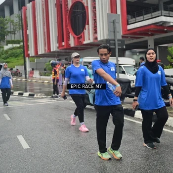 Runner Photo 7880115