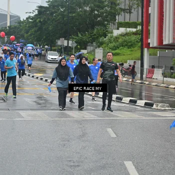 Runner Photo 7880143