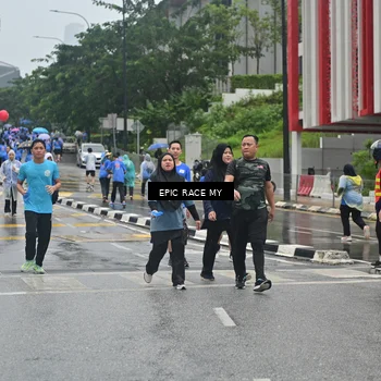 Runner Photo 7880146
