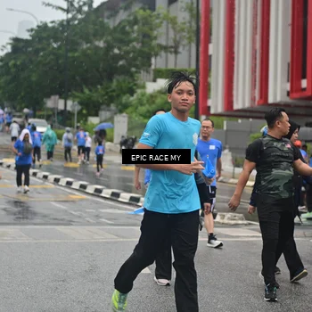 Runner Photo 7880157