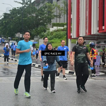 Runner Photo 7880159