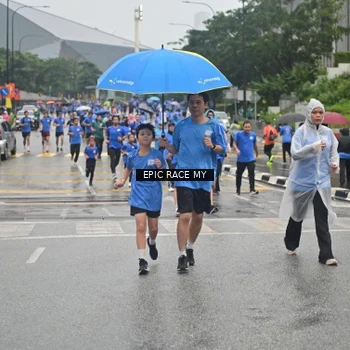 Runner Photo 7880165