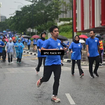 Runner Photo 7880172