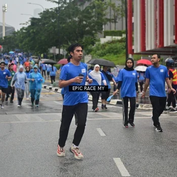 Runner Photo 7880176