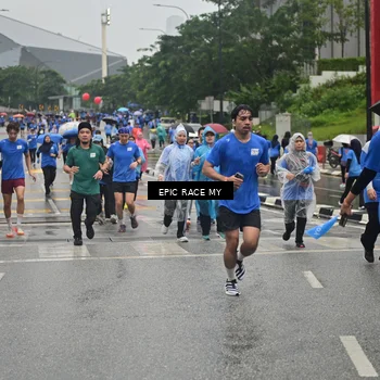 Runner Photo 7880177