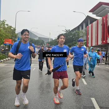 Runner Photo 7880190