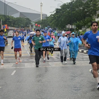 Runner Photo 7880192
