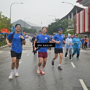 Runner Photo 7880200