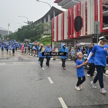 Runner Photo 7880213
