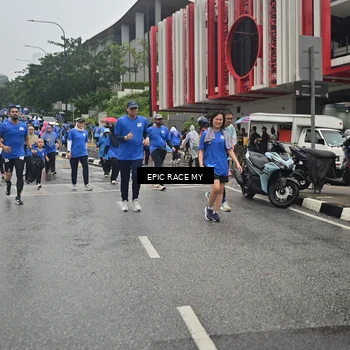 Runner Photo 7880215