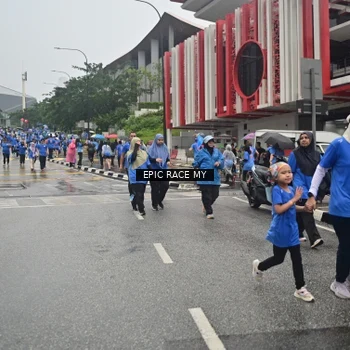 Runner Photo 7880216