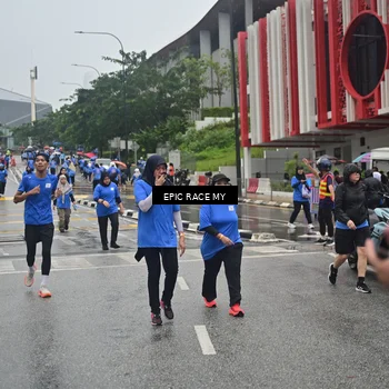 Runner Photo 7880279