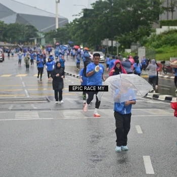 Runner Photo 7880295