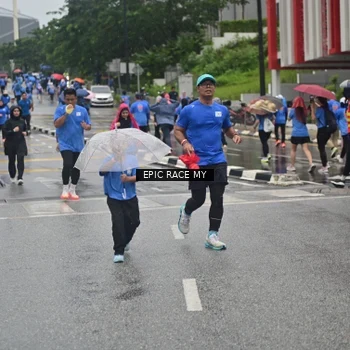 Runner Photo 7880301