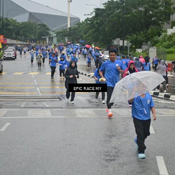 Runner Photo 7880303