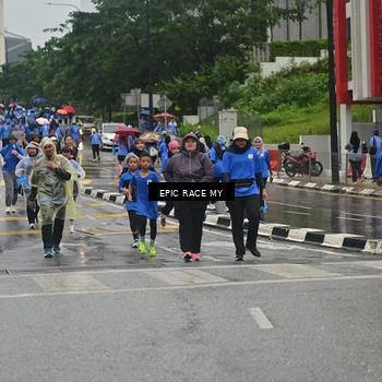 Runner Photo 7880340