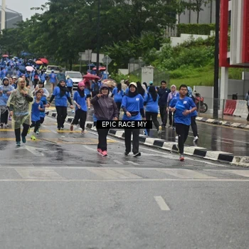 Runner Photo 7880350