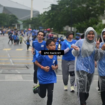 Runner Photo 7880366