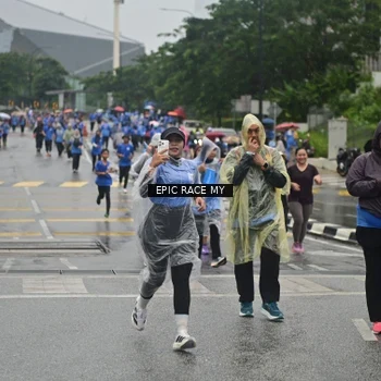 Runner Photo 7880375