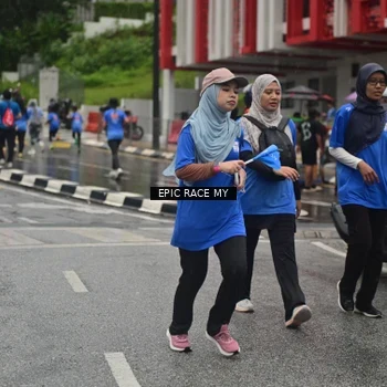 Runner Photo 7880376