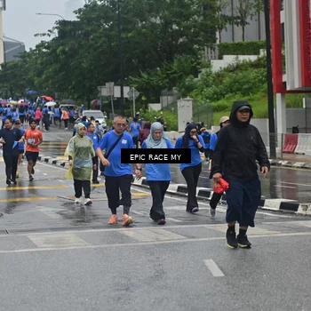 Runner Photo 7880384
