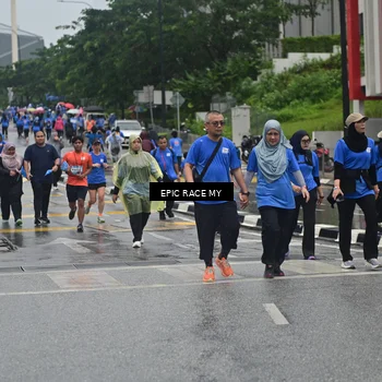 Runner Photo 7880390
