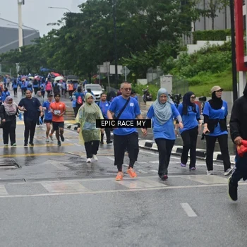 Runner Photo 7880400