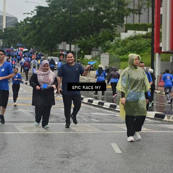 Runner Photo 7880404