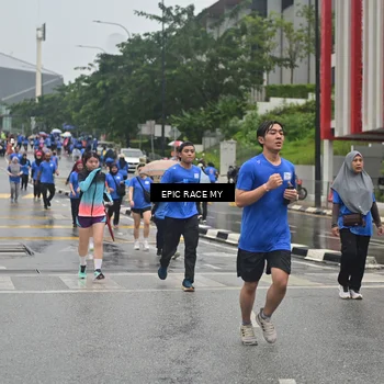Runner Photo 7880416