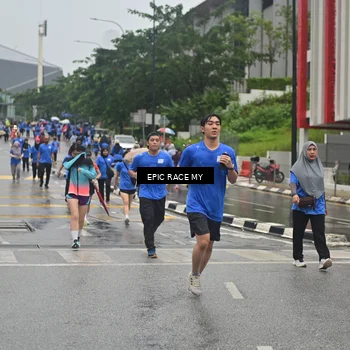 Runner Photo 7880417