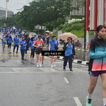 Runner Photo 7880434