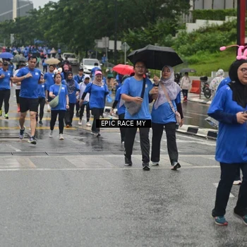 Runner Photo 7880542