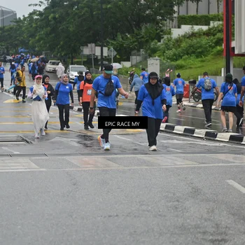 Runner Photo 7880572