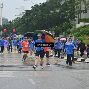 Runner Photo 7880636