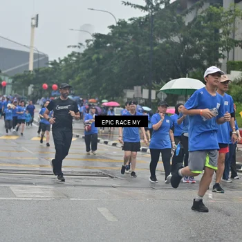 Runner Photo 7880680