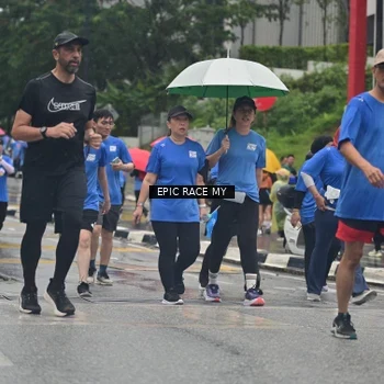 Runner Photo 7880683
