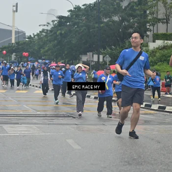 Runner Photo 7880687