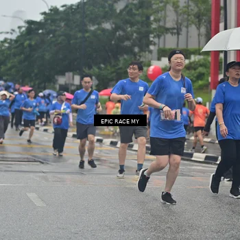 Runner Photo 7880692