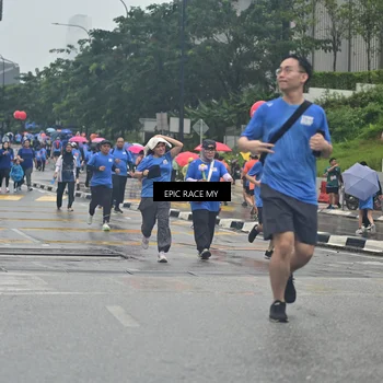 Runner Photo 7880694