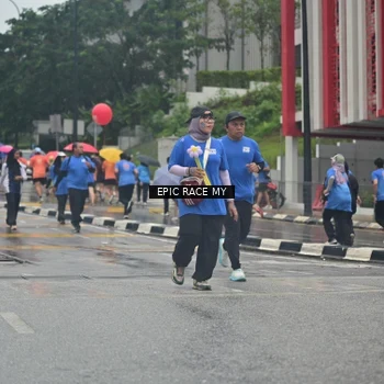 Runner Photo 7880696