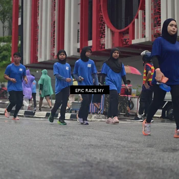 Runner Photo 7880703