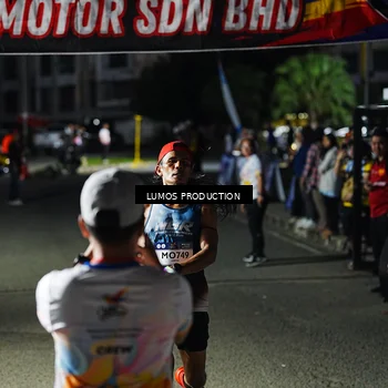 Runner Photo 7880729