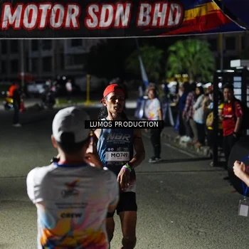 Runner Photo 7880734