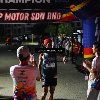 Runner Photo 7880747