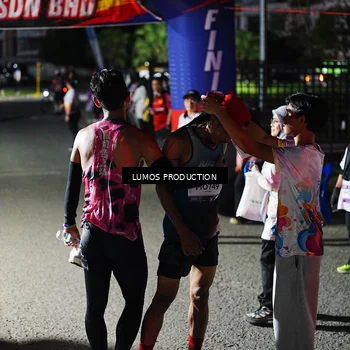 Runner Photo 7880760